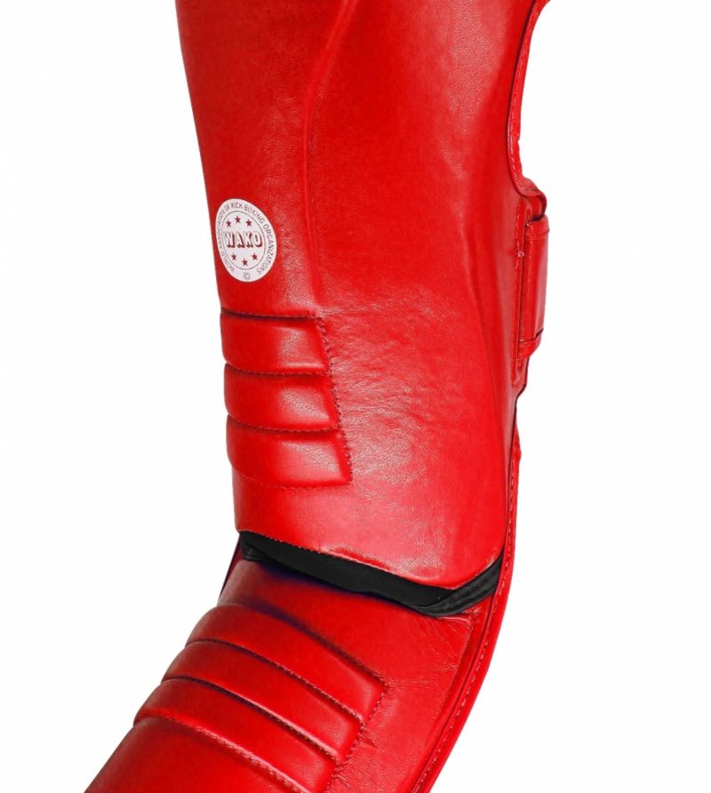 Adidas ščitnik za goleni in nart Wako, rdeč