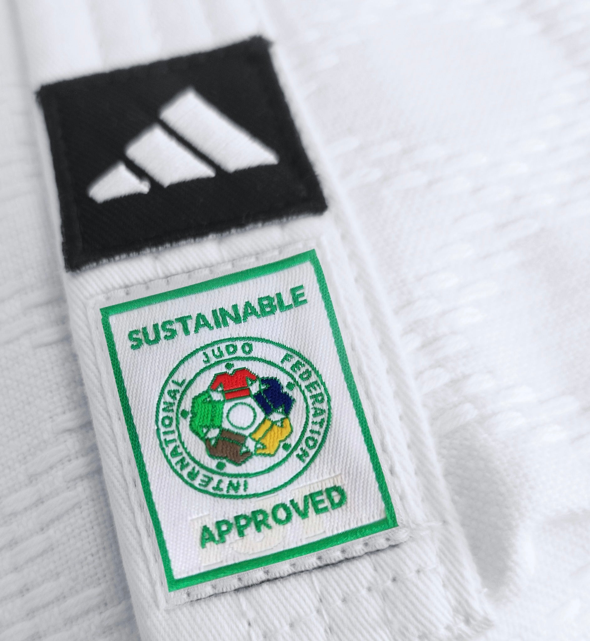 Adidas kimono da judo Champion III IJF Regular fit 750g, bianco