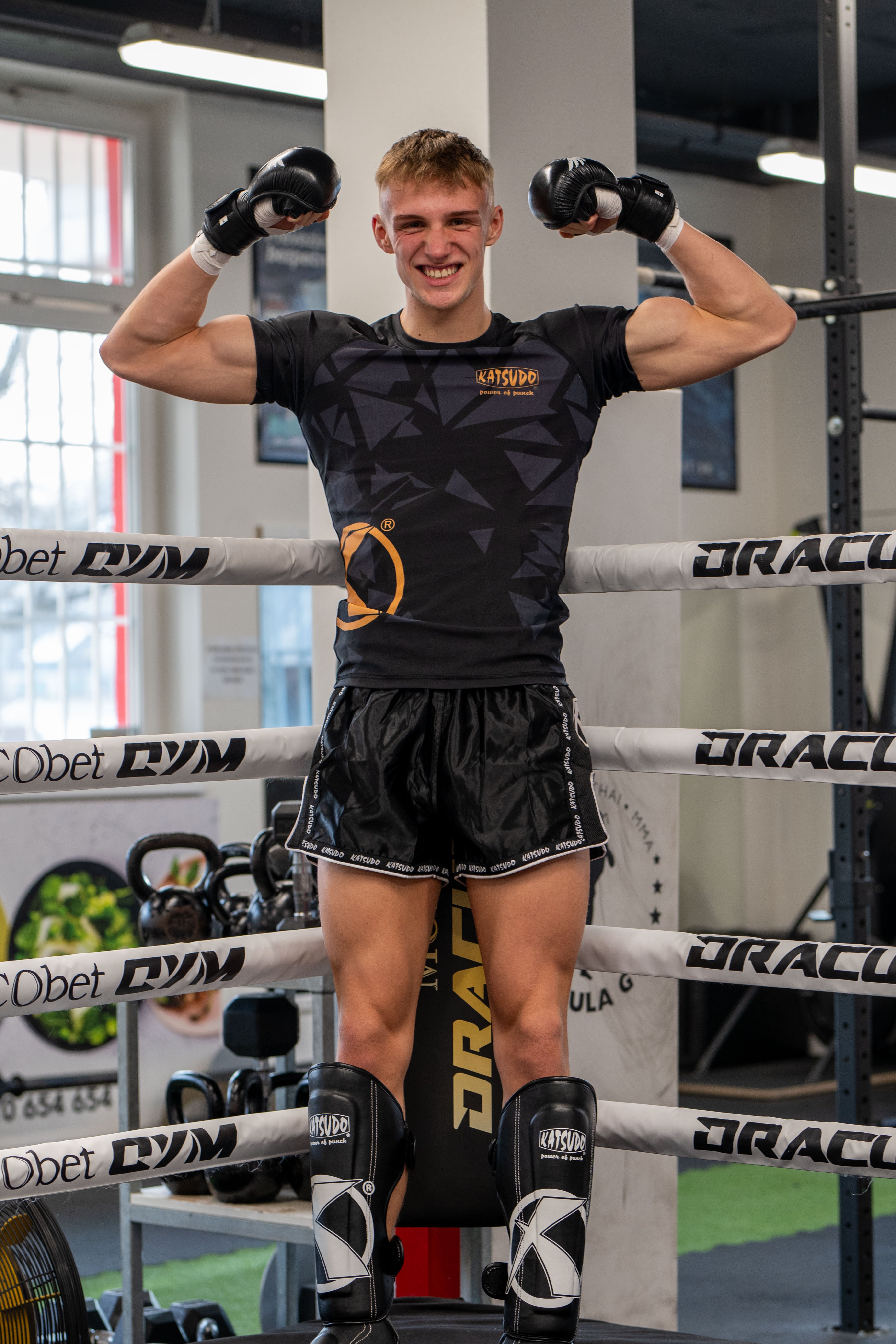 Katsudo rash guard s kratkimi rokavi Virago, črno-zlatna