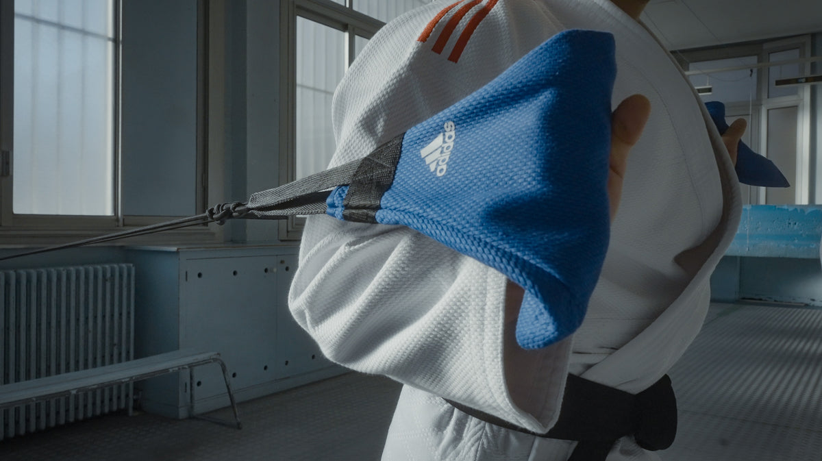Adidas uchi komi, modra
